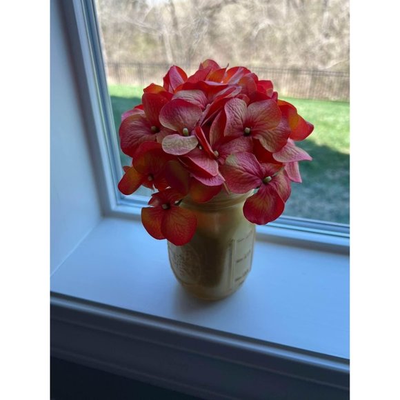 Flowers In Gold Painted Mason Jar - Picture 4 of 4